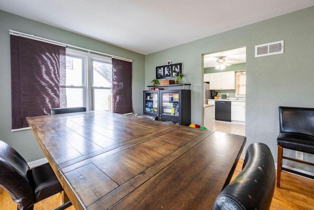 4102 Riverview DRIVE, La Crosse, WI 54601