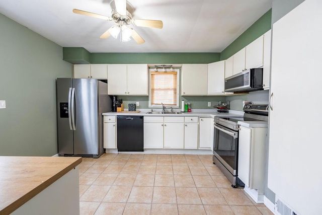 4102 Riverview DRIVE, La Crosse, WI 54601