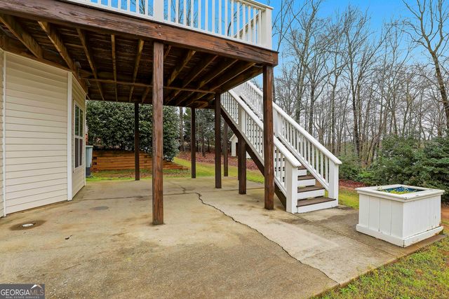 262 Otter Circle, Fayetteville, GA 30215