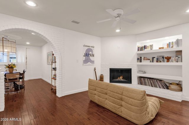 4501 N 30TH Place, Phoenix, AZ 85016