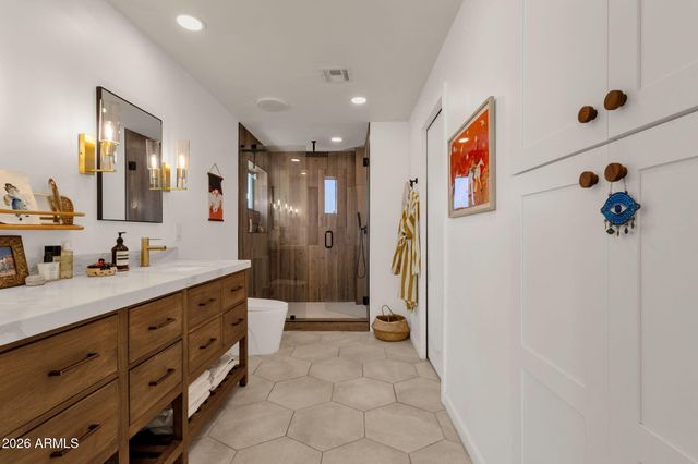 4501 N 30TH Place, Phoenix, AZ 85016