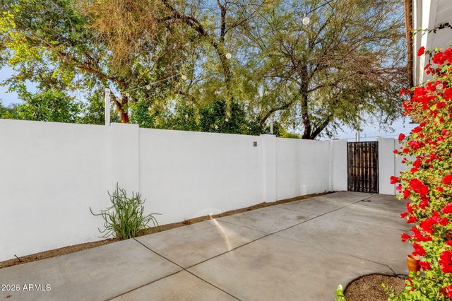 4501 N 30TH Place, Phoenix, AZ 85016