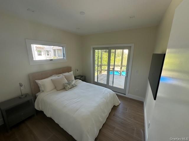 52 Lewis Walk, Cherry Grove, NY 11782