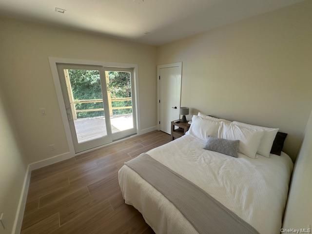 52 Lewis Walk, Cherry Grove, NY 11782