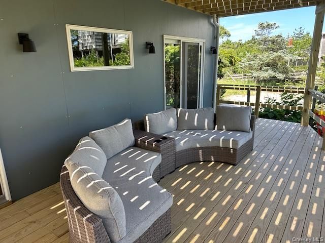 52 Lewis Walk, Cherry Grove, NY 11782