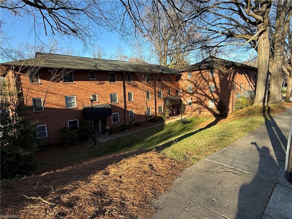 847 W 6th Street E, Winston-salem, NC 27101