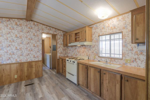 24764 W BONITA Street, Casa Grande, AZ 85193