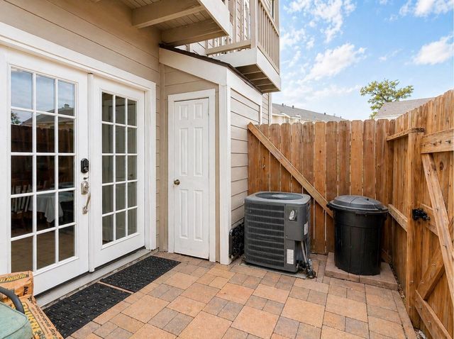 11710 Southlake Drive 47, Houston, TX 77077