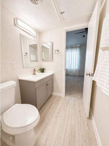 11710 Southlake Drive 47, Houston, TX 77077