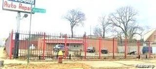 16941 E Warren Avenue, Detroit, MI 48224