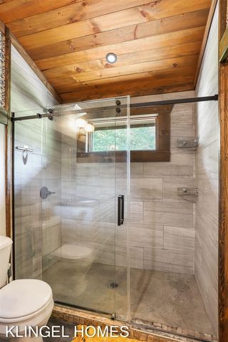 13698 Stearns Court, Grand Haven, MI 49417