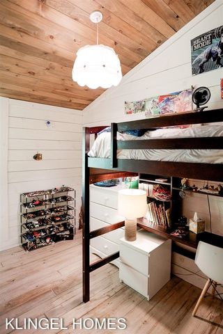 13698 Stearns Court, Grand Haven, MI 49417