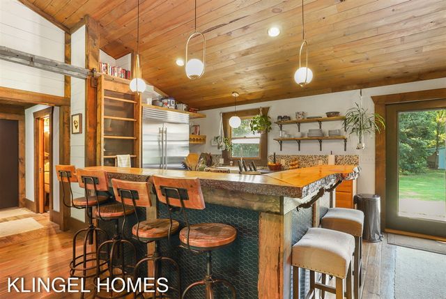 13698 Stearns Court, Grand Haven, MI 49417