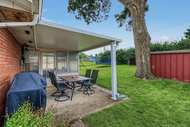 1154 Rona Parkway Drive 1154 Rona Parkway Drive, Fairborn, OH 45324