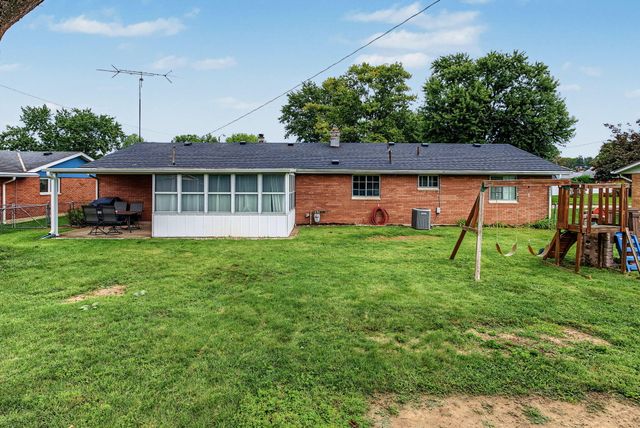 1154 Rona Parkway Drive 1154 Rona Parkway Drive, Fairborn, OH 45324