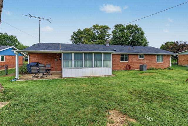 1154 Rona Parkway Drive 1154 Rona Parkway Drive, Fairborn, OH 45324