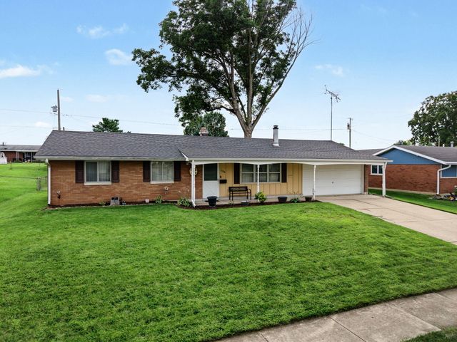 1154 Rona Parkway Drive 1154 Rona Parkway Drive, Fairborn, OH 45324