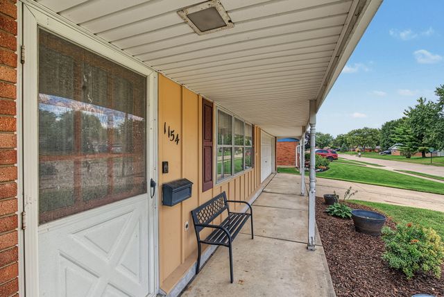 1154 Rona Parkway Drive 1154 Rona Parkway Drive, Fairborn, OH 45324