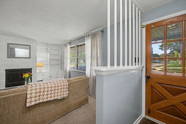 1154 Rona Parkway Drive 1154 Rona Parkway Drive, Fairborn, OH 45324
