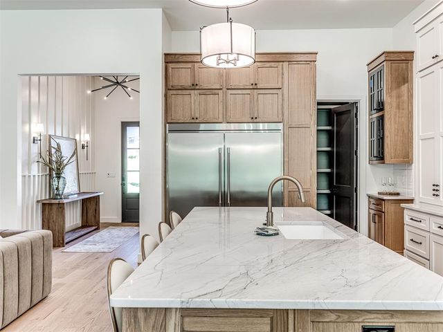 396 Old Creek Road, Edmond, OK 73034