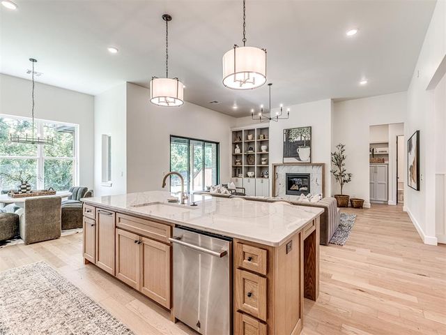 396 Old Creek Road, Edmond, OK 73034