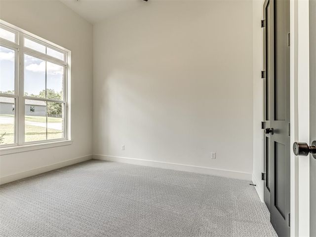 396 Old Creek Road, Edmond, OK 73034