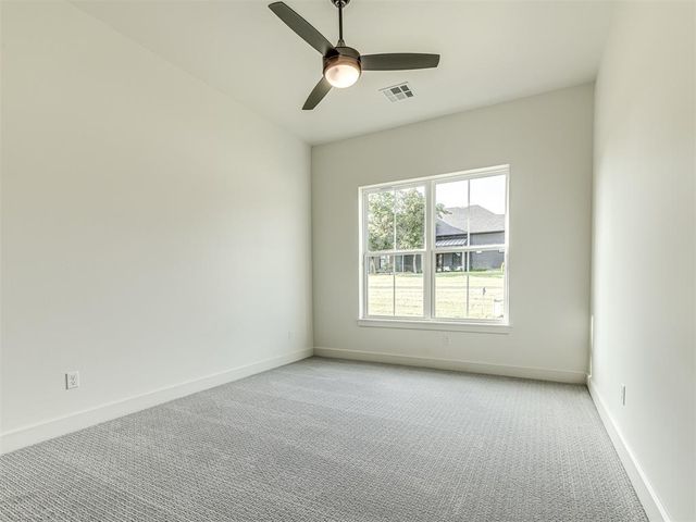 396 Old Creek Road, Edmond, OK 73034