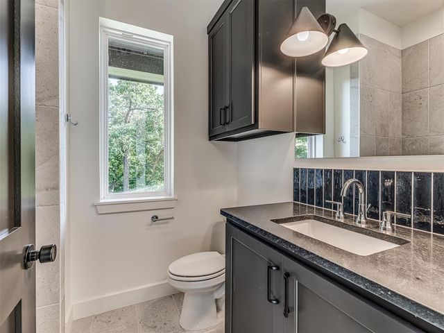 396 Old Creek Road, Edmond, OK 73034