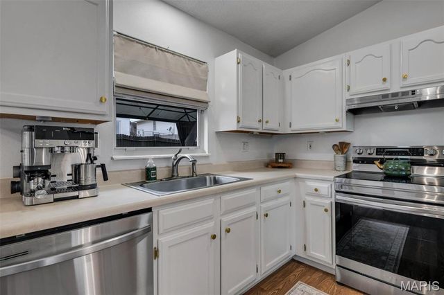 4205 Sunny Glen Court, Arnold, MO 63010