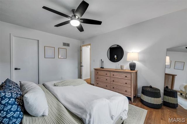 4205 Sunny Glen Court, Arnold, MO 63010