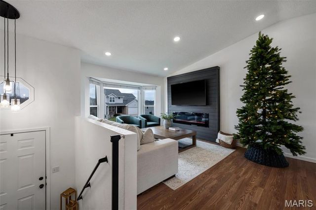 4205 Sunny Glen Court, Arnold, MO 63010