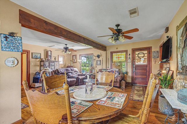 922 Runneburg Road, Crosby, TX 77532