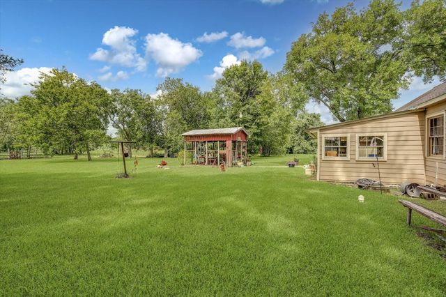 922 Runneburg Road, Crosby, TX 77532