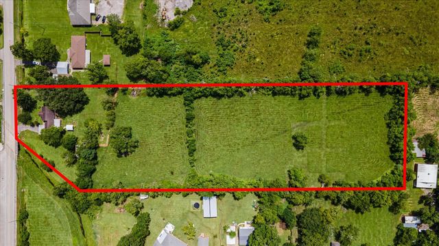 922 Runneburg Road, Crosby, TX 77532