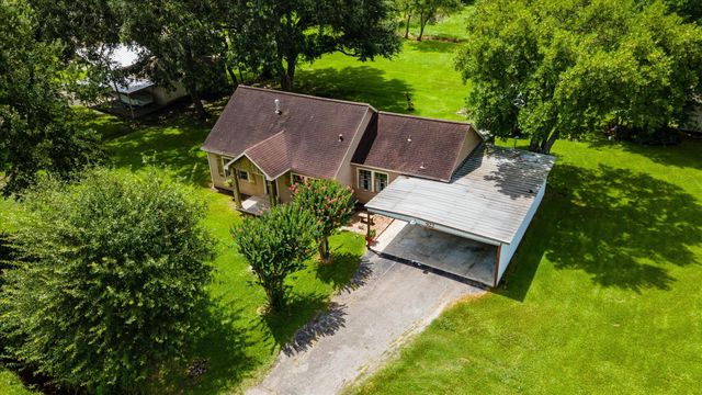 922 Runneburg Road, Crosby, TX 77532