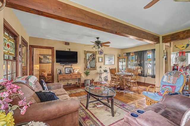 922 Runneburg Road, Crosby, TX 77532