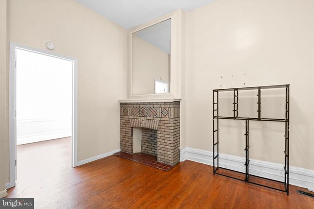 2126 N 18TH ST, Philadelphia, PA 19121