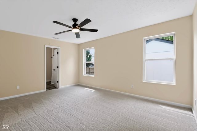 1180 Dahlgren Lane, Cicero, IN 46034