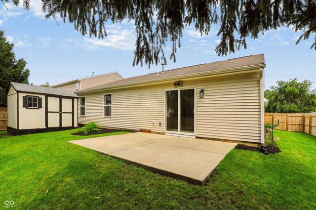 1180 Dahlgren Lane, Cicero, IN 46034