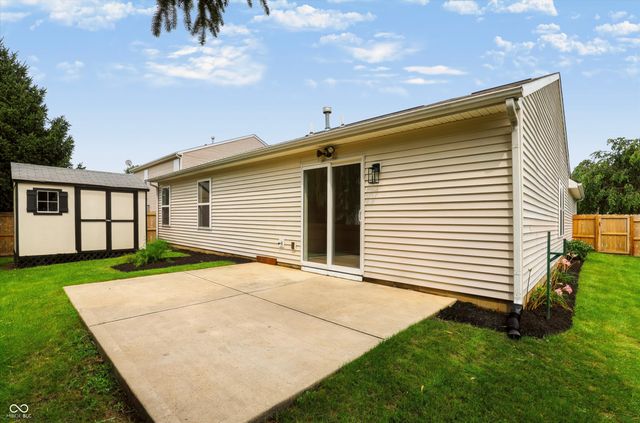 1180 Dahlgren Lane, Cicero, IN 46034