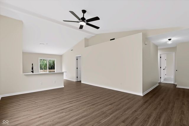 1180 Dahlgren Lane, Cicero, IN 46034