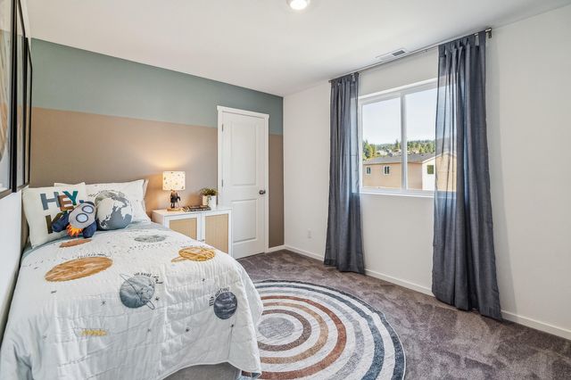 1036 NE Cobblestone Ct., Prineville, OR 97754