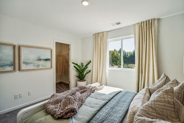 1036 NE Cobblestone Ct., Prineville, OR 97754