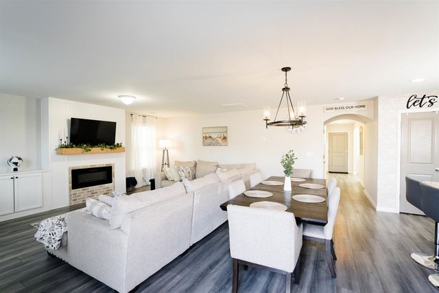 836 Alley Ridge Dr, Inman, SC 29349