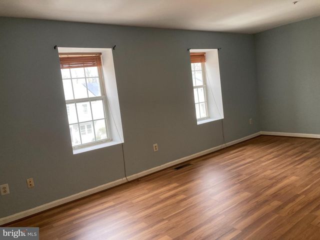 5631 ONSLOW WAY, Capitol Heights, MD 20743