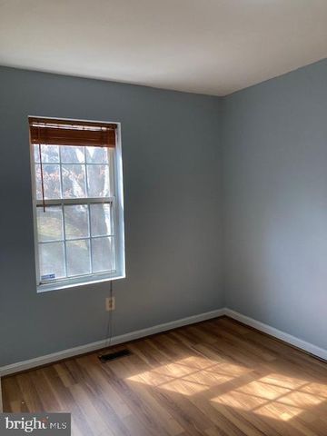 5631 ONSLOW WAY, Capitol Heights, MD 20743