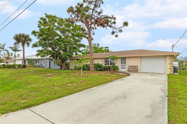 801 CHURCH STREET, Nokomis, FL 34275