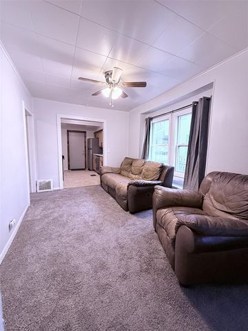 1317 Illinois Avenue, Lansing, MI 48906