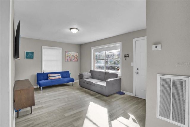 4017 WATSON ROAD, Tampa, FL 33610