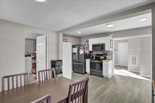 4017 WATSON ROAD, Tampa, FL 33610